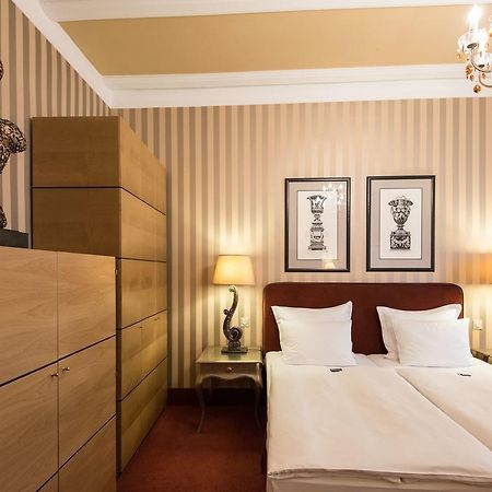 Romantik Hotel Das Smolka Hamburg-Harburg Exteriör bild