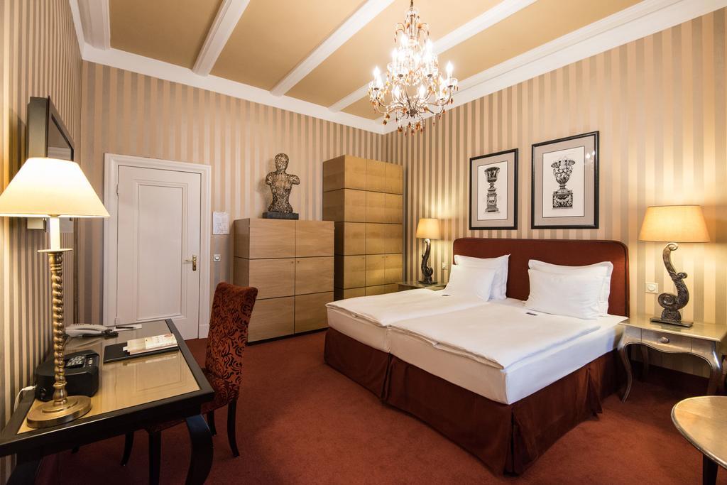 Romantik Hotel Das Smolka Hamburg-Harburg Exteriör bild