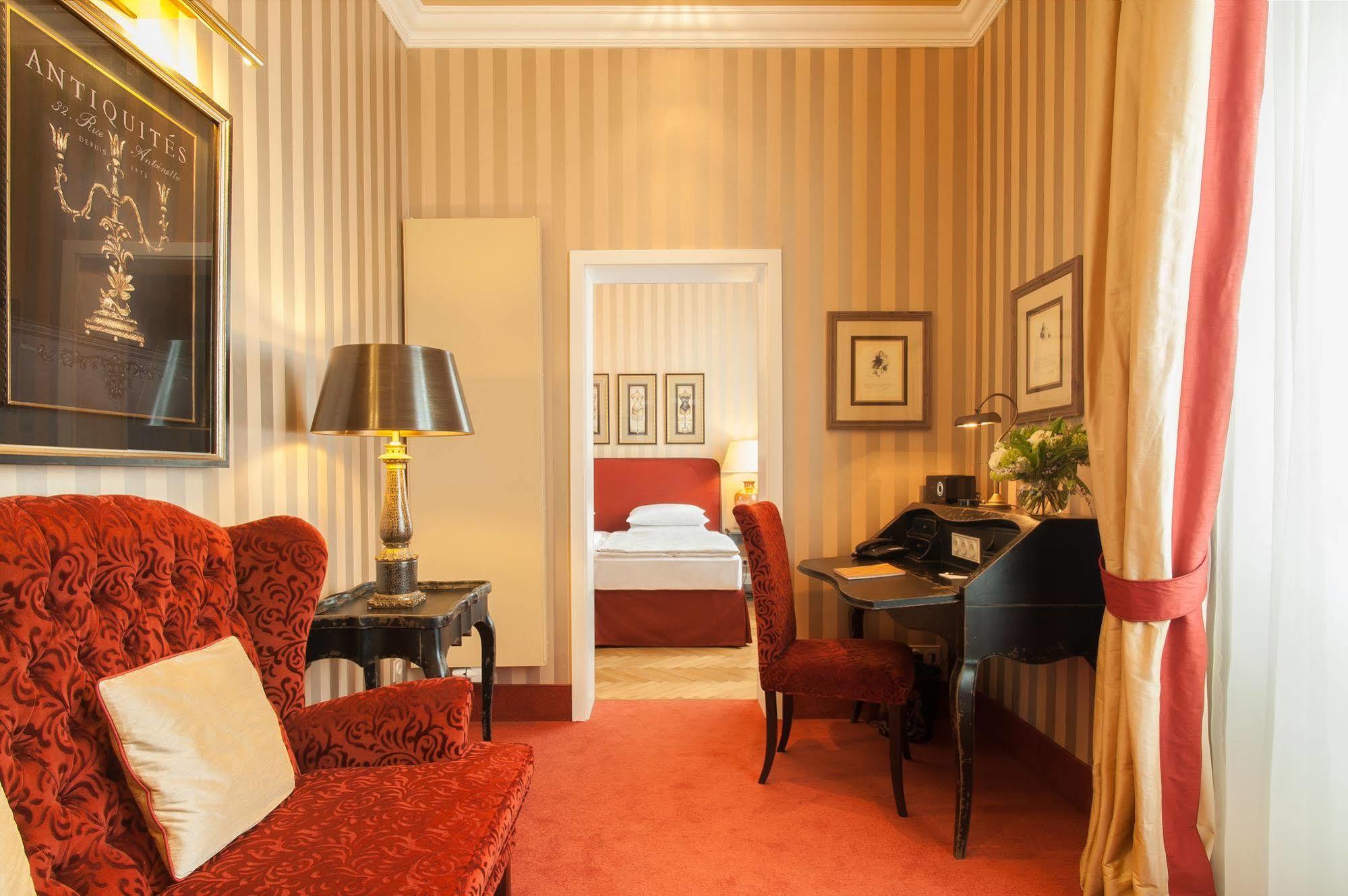 Romantik Hotel Das Smolka Hamburg-Harburg Exteriör bild