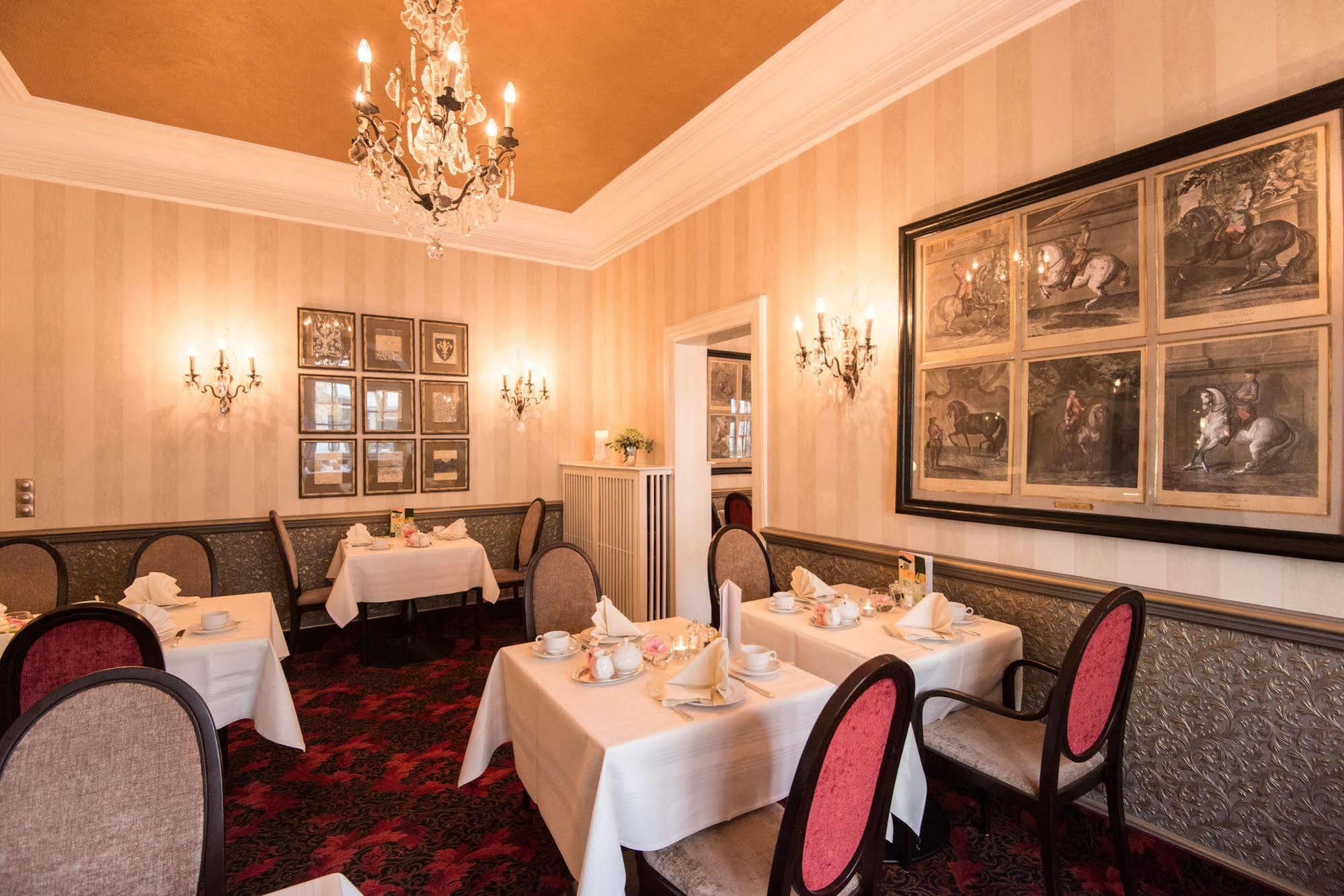 Romantik Hotel Das Smolka Hamburg-Harburg Exteriör bild